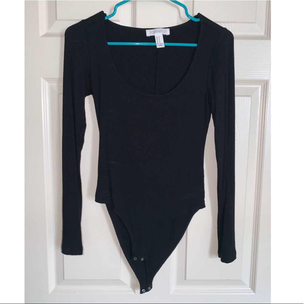 Forever 21- black top